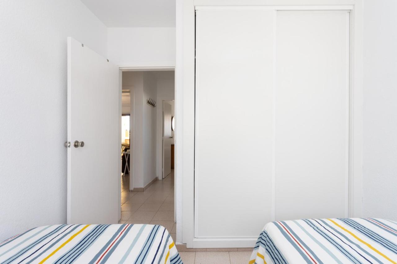 Frontline Playa Las Vistas With Pool, Parking, Sea لوس كريستيانوس المظهر الخارجي الصورة