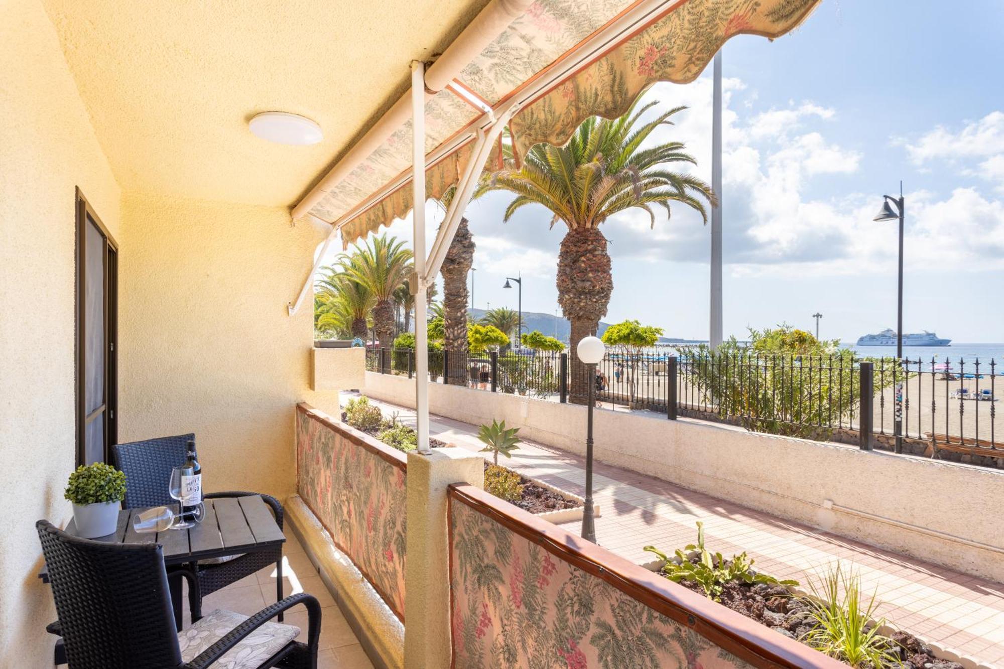 Frontline Playa Las Vistas With Pool, Parking, Sea لوس كريستيانوس المظهر الخارجي الصورة
